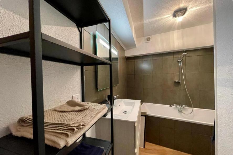 Le Triplex, Charmant Appartement, 2 Chambres 레꼬토 외부 사진
